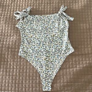 Blue Floral Bodysuit Size Medium